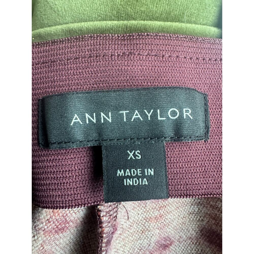 Ann Taylor Burgundy Plaid Ankle Pants XS Career Preppy - Picture 5 of 9
